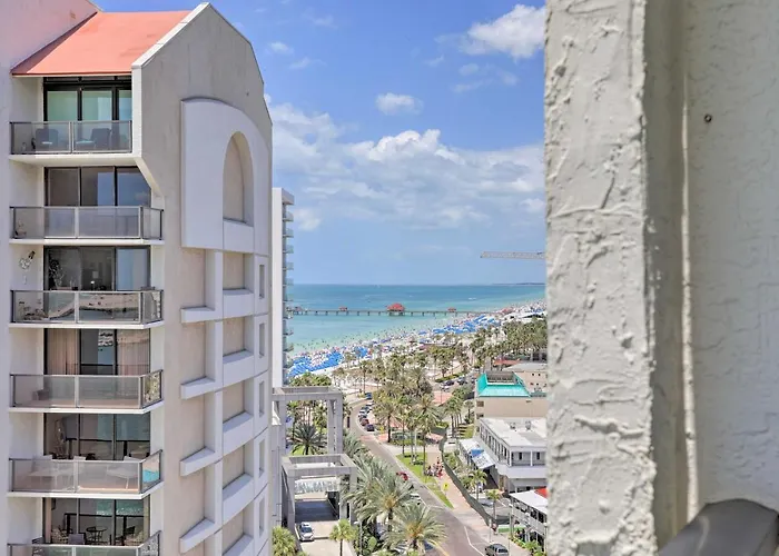 Dolphin & Manatee Viewing From 15th Floor & Pool! Ferienhaus *